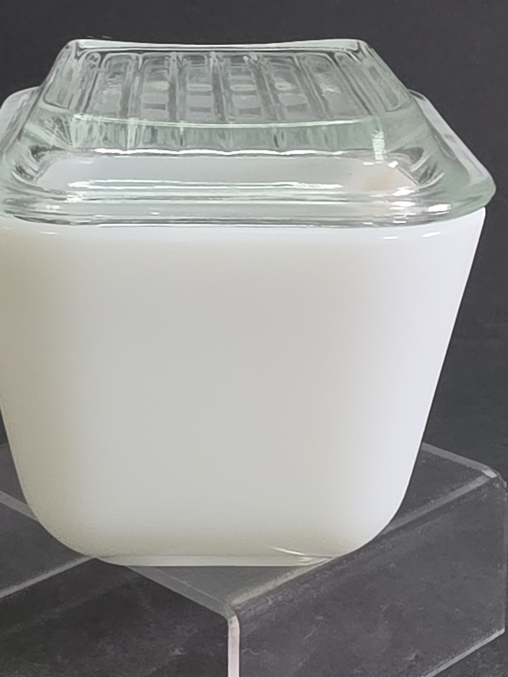 PYREX Butterfly Gold Refrigerator Dish With Lid 501-B ~ Excellent Condition - Picture 3 of 12